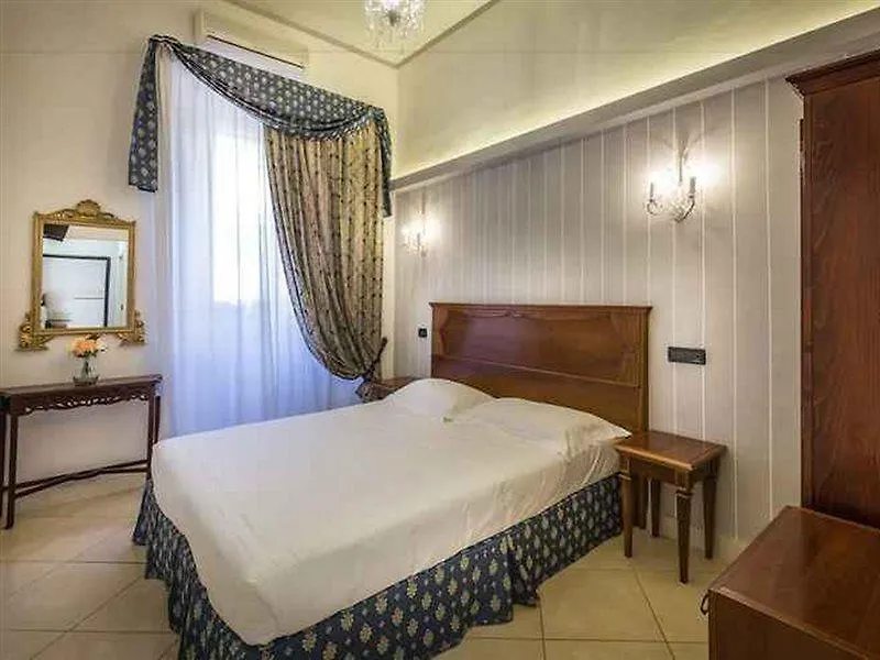 Hotel Veneto Centro Storico Di Firenze 3*, Florence