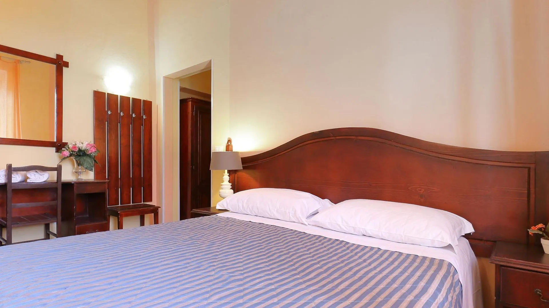 Hotel Veneto Con Accesso Ztl Florence