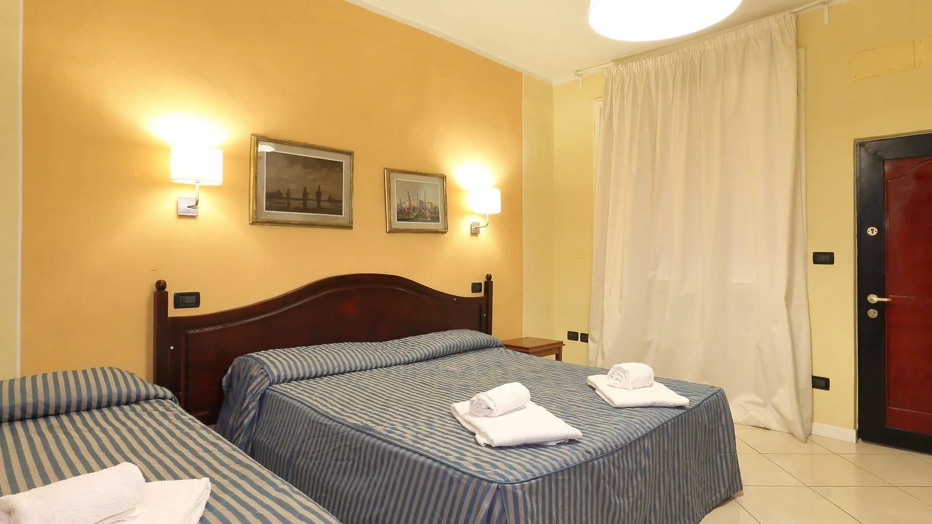 Hotel Veneto Con Accesso Ztl Florence