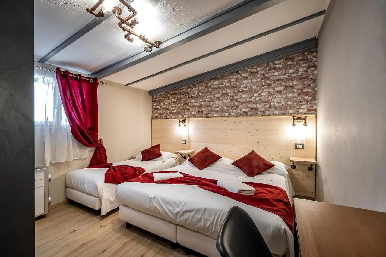 Hotel Veneto Con Accesso Ztl Florence Italy